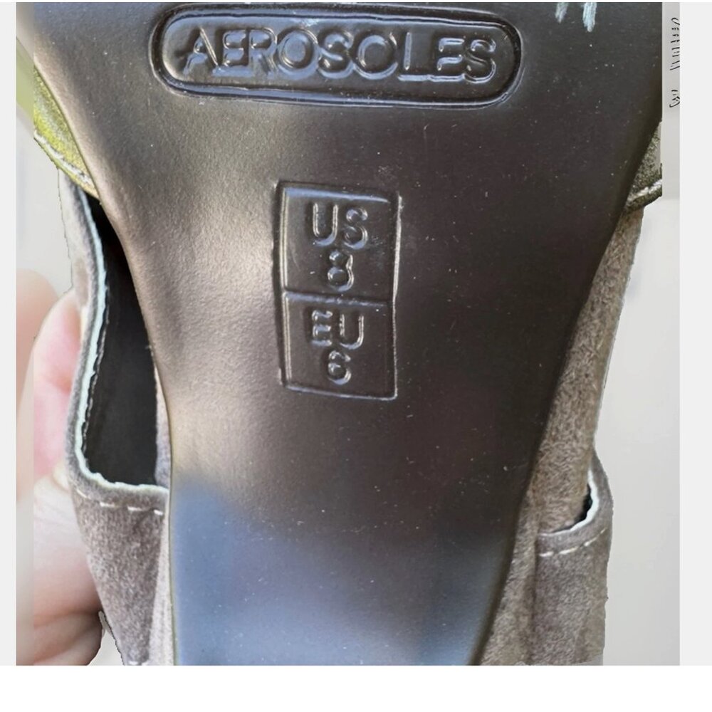 (8) AEROSOLES “GINERATORS” Dual Fabric Upper Peep Toe 3.5” Heeled Sandals - Picture 11 of 11